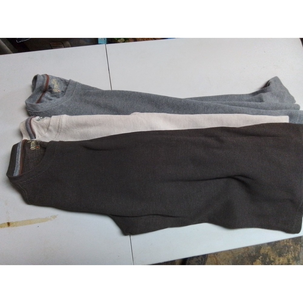 Long Sleeve Insulated Under Shirts- Long Sleeve-Medium-3 ea.